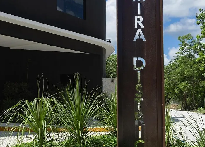 Art House - Filtered Water & 2 Free Clubs Zone Apartment