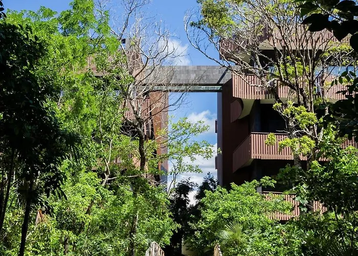 Art House - Filtered Water & 2 Free Clubs Zone Apartment *