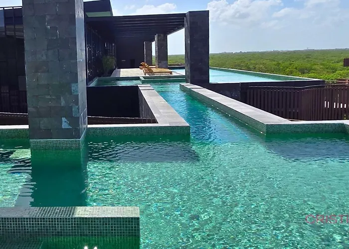 Art House - Filtered Water & 2 Free Clubs Zone Tulum