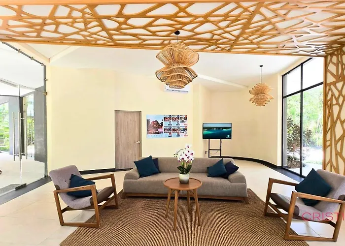Art House - Filtered Water & 2 Free Clubs Zone * Tulum