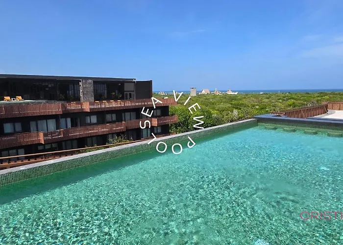 Art House - Filtered Water & 2 Free Clubs Zone Tulum